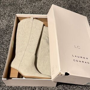 LC Lauren Conrad Light Tan Heeled Boots